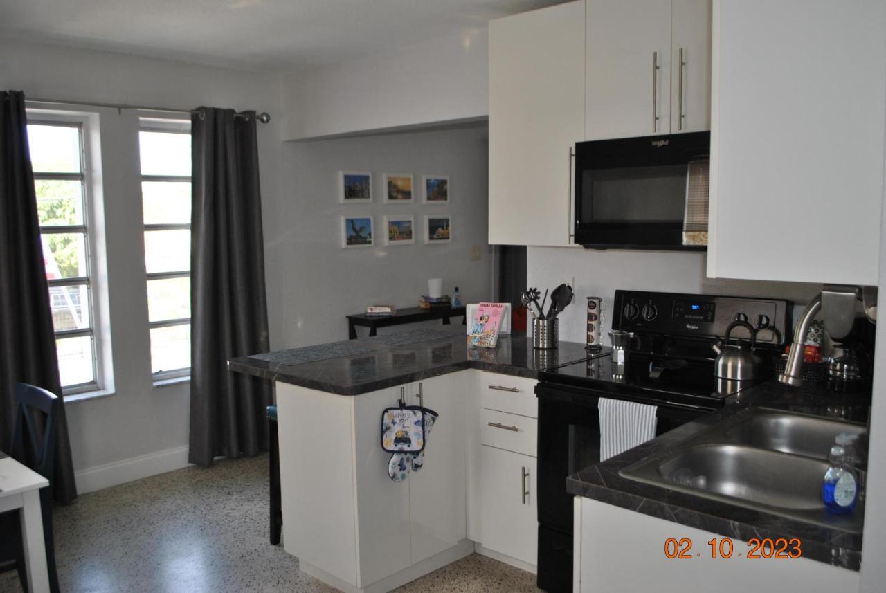 Sleeps 8, Havana Nights In Miami Lägenhet Exteriör bild
