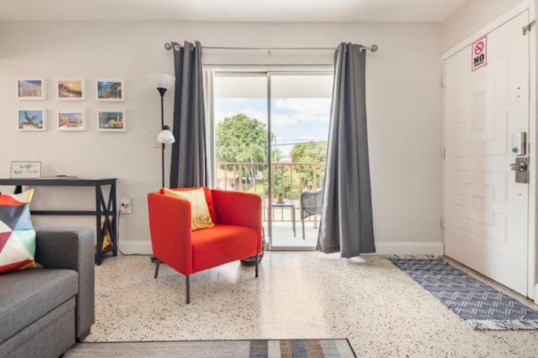 Sleeps 8, Havana Nights In Miami Lägenhet Exteriör bild