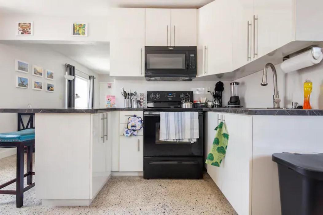 Sleeps 8, Havana Nights In Miami Lägenhet Exteriör bild