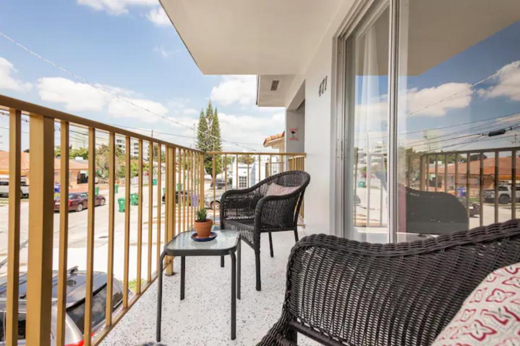Sleeps 8, Havana Nights In Miami Lägenhet Exteriör bild