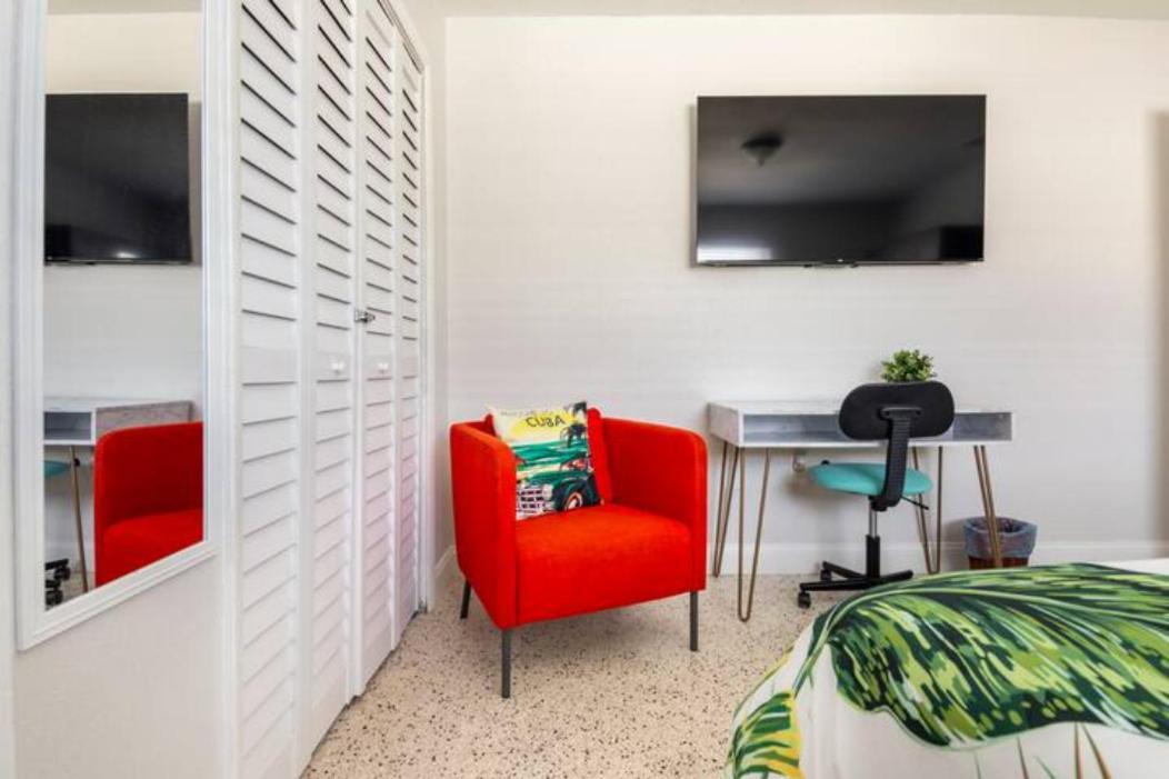 Sleeps 8, Havana Nights In Miami Lägenhet Exteriör bild