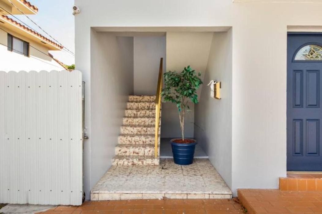 Sleeps 8, Havana Nights In Miami Lägenhet Exteriör bild