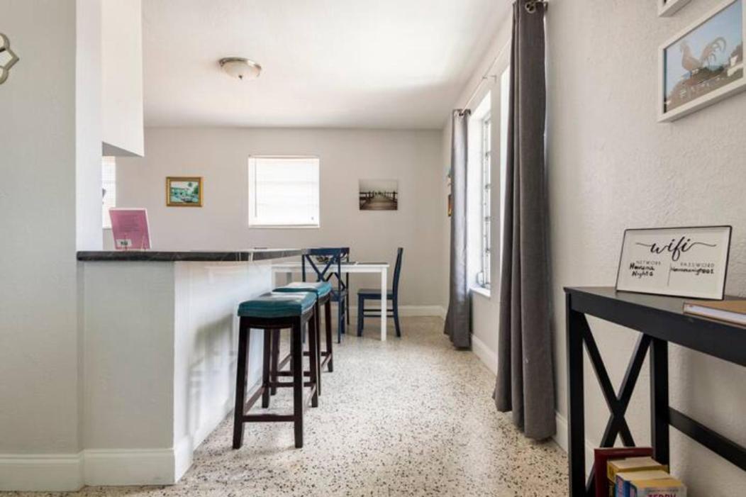 Sleeps 8, Havana Nights In Miami Lägenhet Exteriör bild